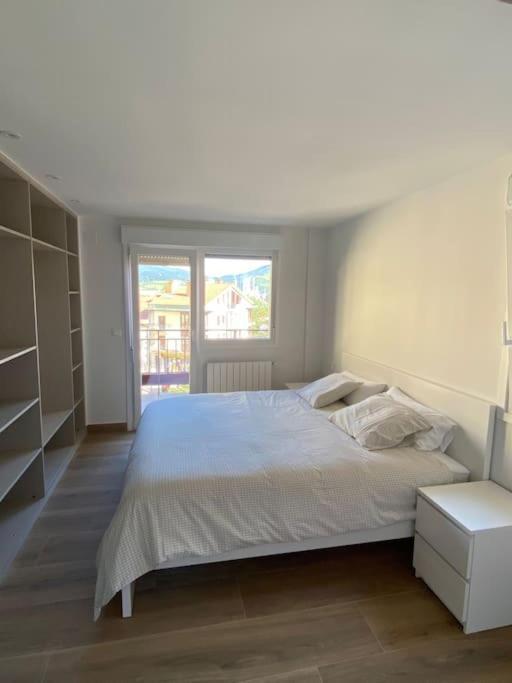 Apartamento Elkano 1 エルナニ エクステリア 写真