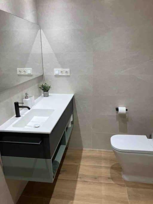 Apartamento Elkano 1 エルナニ エクステリア 写真